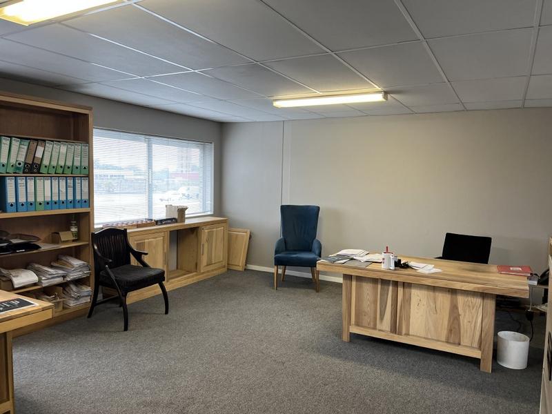 To Let commercial Property for Rent in Montague Gardens Western Cape